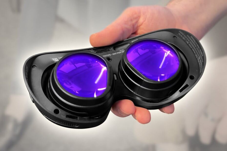 Dave2D reviewing Valve's Steam Machine mini-PC, Steam Frame VR headset, and new Steam Controller hardware